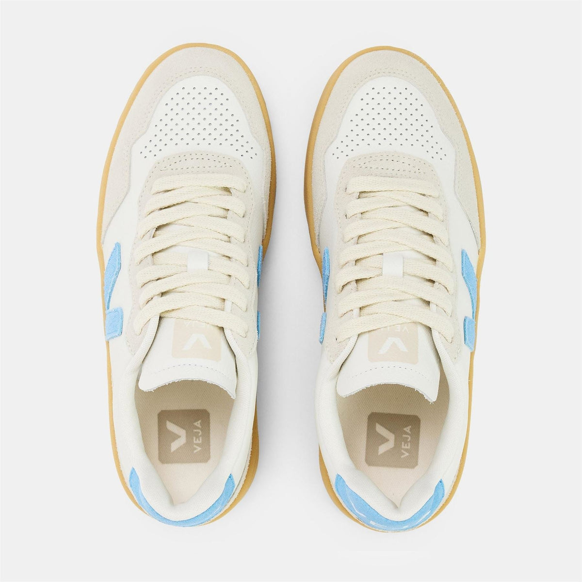 VEJA Womens Bastle Leather Court Trainers
