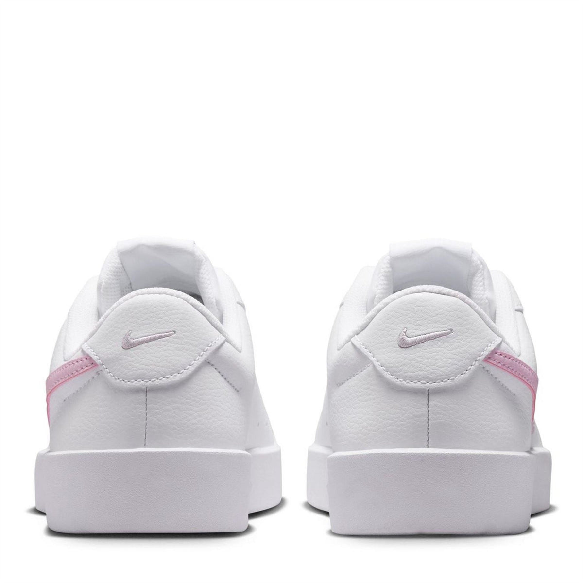 Nike Court Heritage Low Top Sneakers