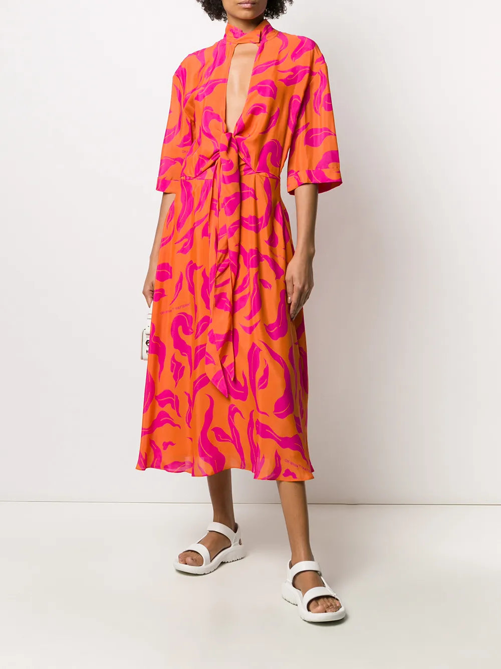 Off White Leaf Print Plung Dress
