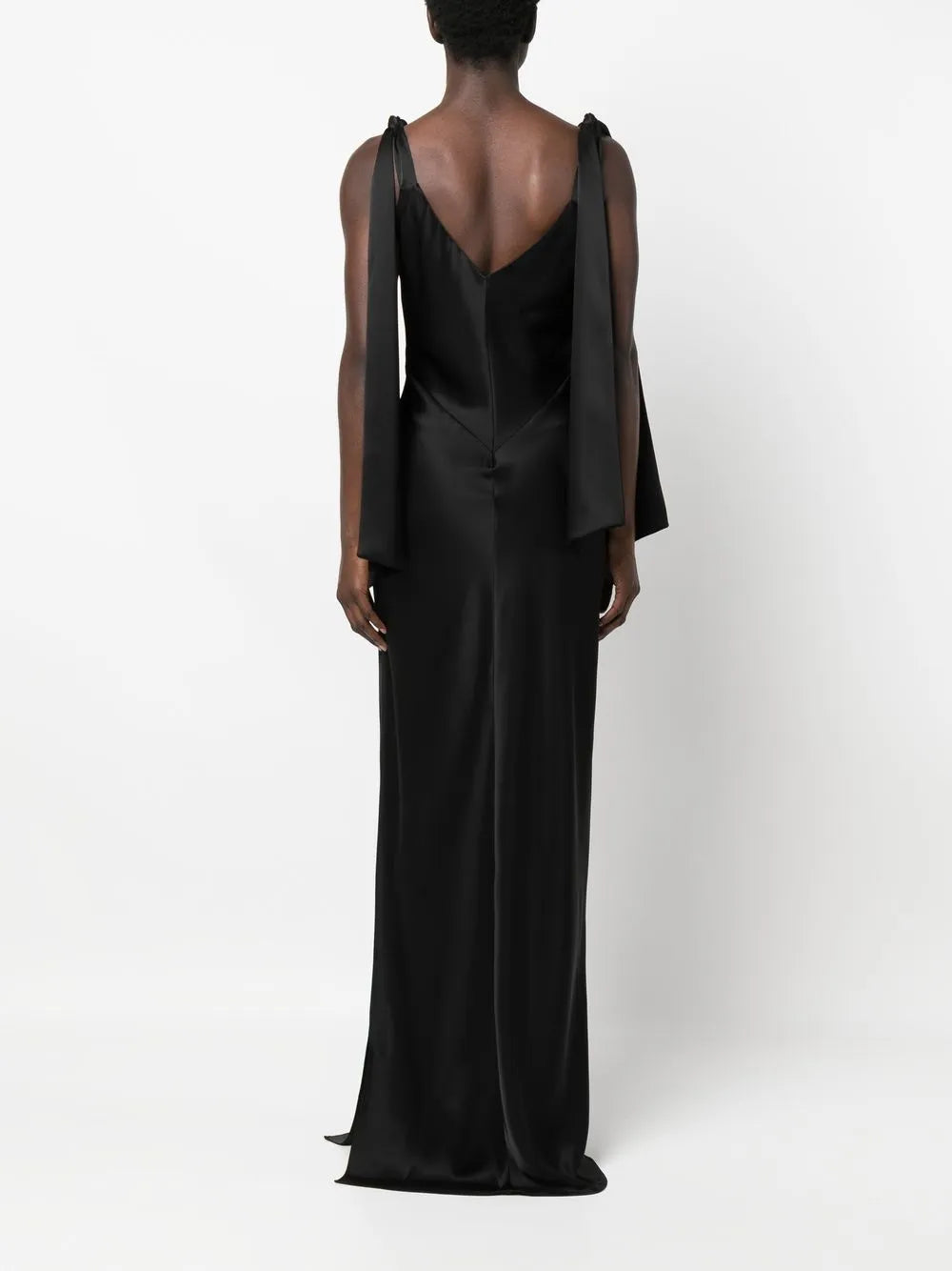 Vpm Atelier Satin Finish V Neck Gown