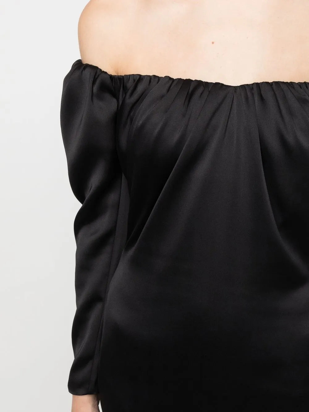 Vpm Atelier Off Shoulder Longsleeved Dress