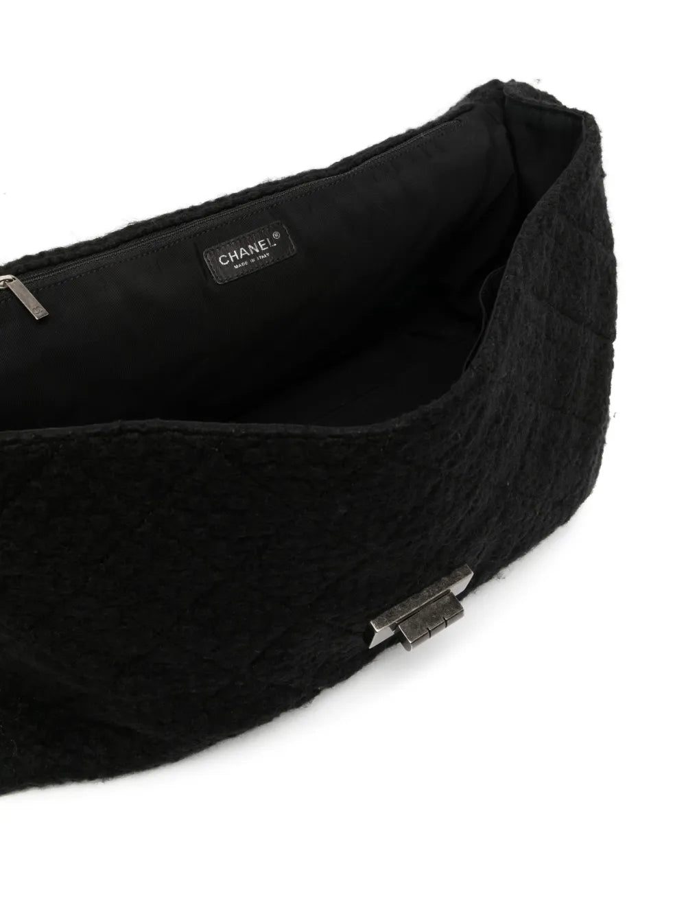 Chanel Pre Owned 255 Xxl Reissue Shoulder Bag