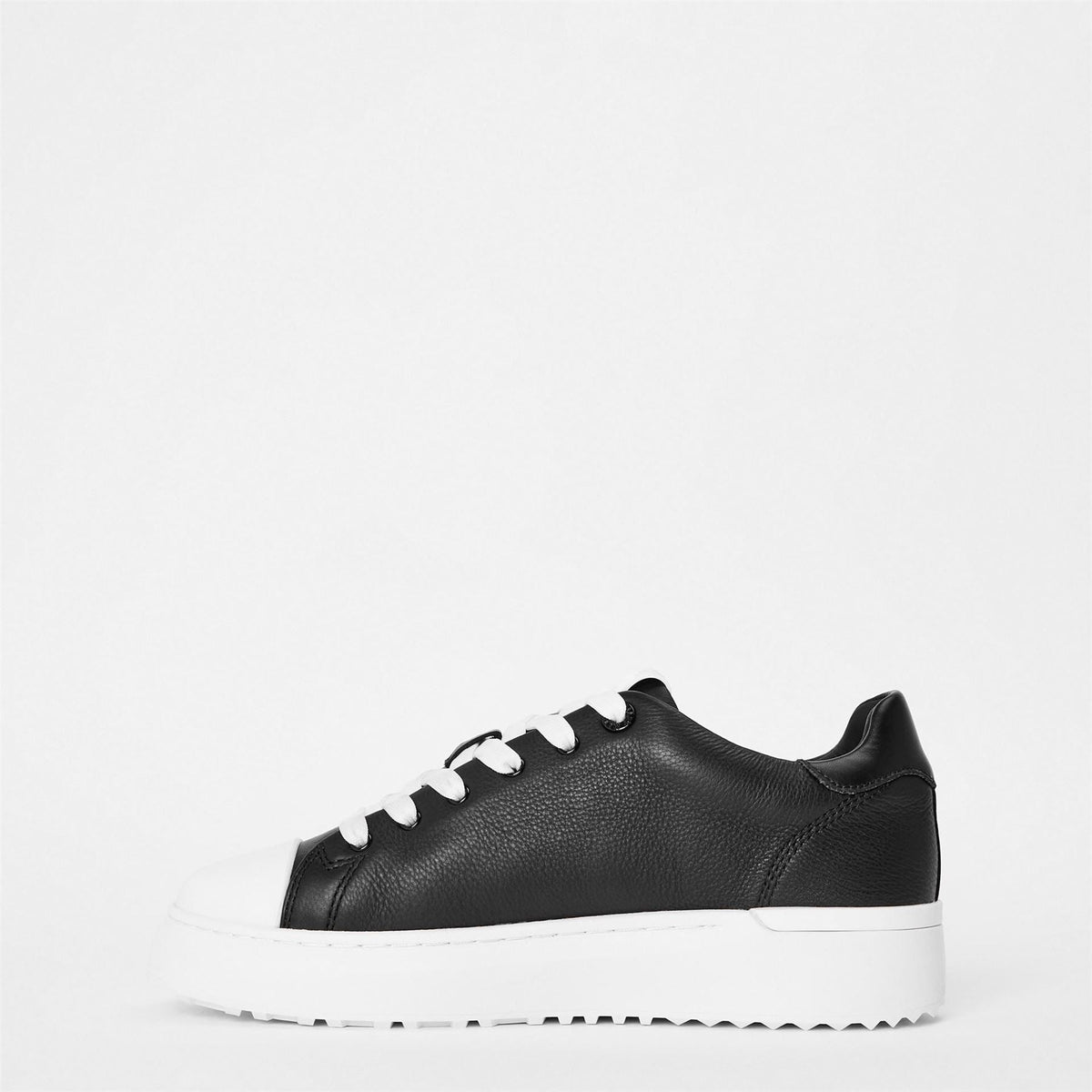 Mallet Womens Low Top Trainers