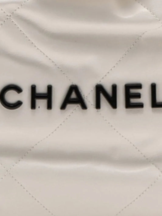 Chanel Pre Owned 2021 2025 Large Shiny Calfskin 22 Hobo Bag