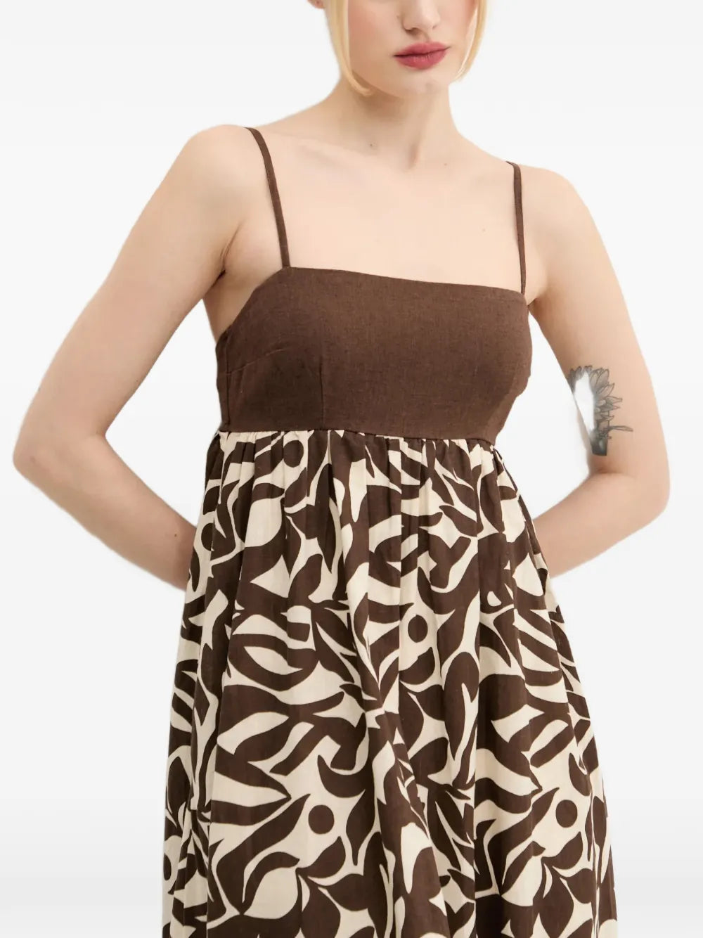 Abercrombie Fitch Floral Pattern Sleeveless Midi Dress