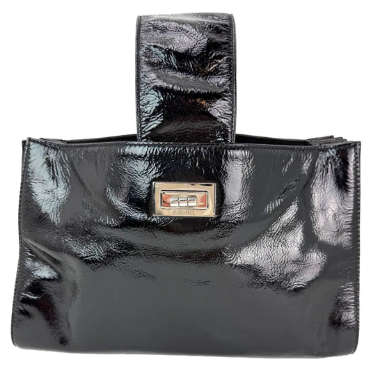 Chanel Pre Owned Mademoiselle Patent Leather Shulder Bag