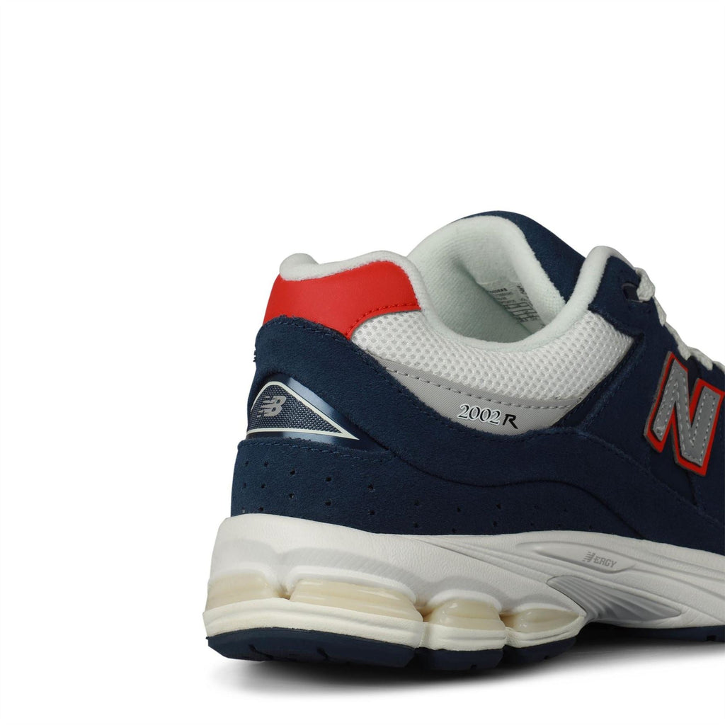 New Balance 2002r Trainers