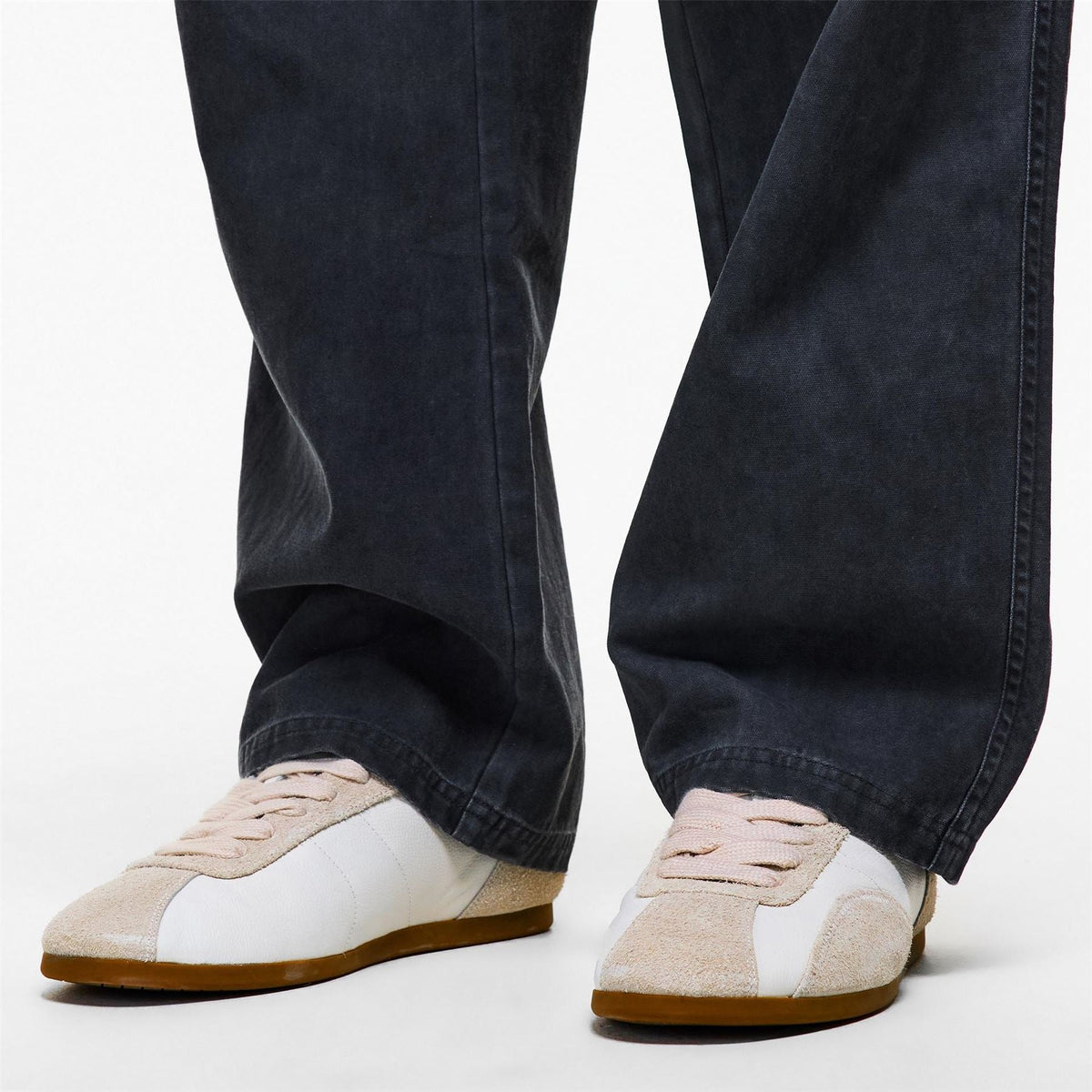 Represent Mens Heritage Low Top Trainers