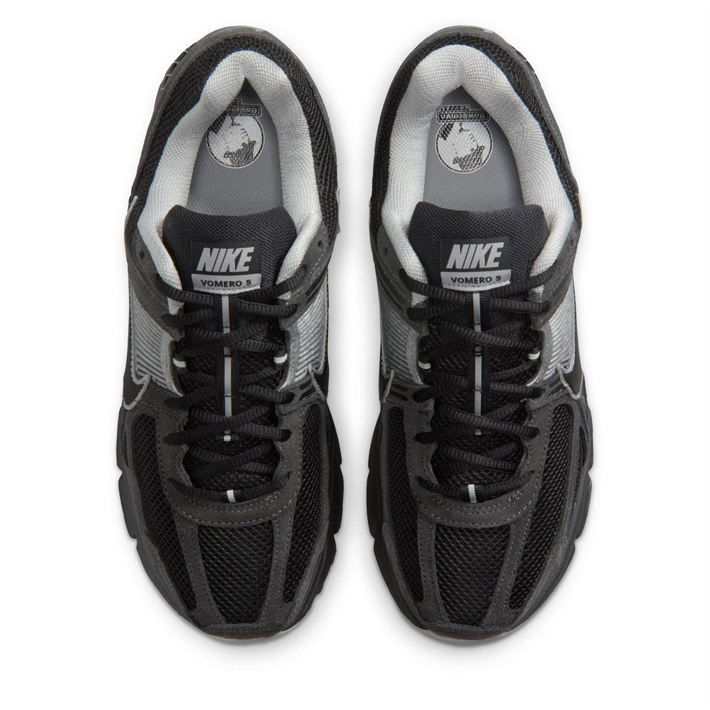 Nike Zoom Vomero 5 Trainers