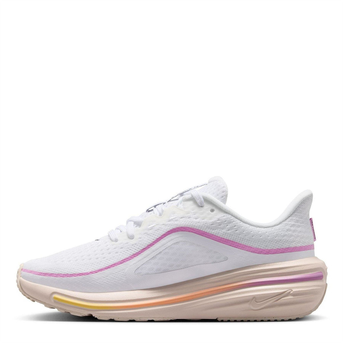 Nike Winflo 12 Low Top Lace-Up Sneakers