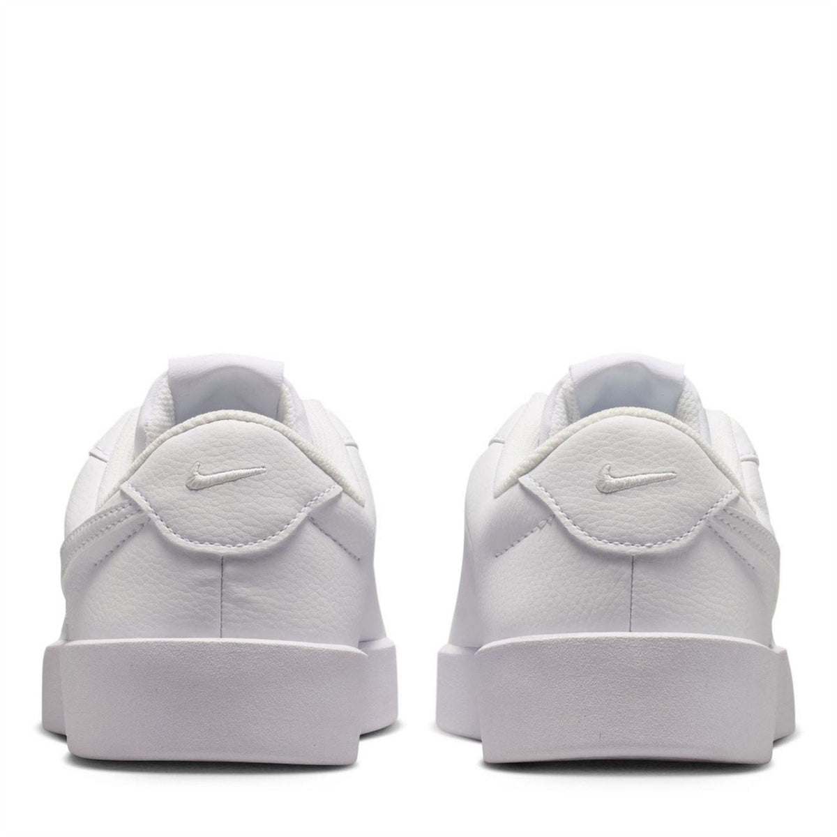 Nike Court Heritage Low Top Sneakers