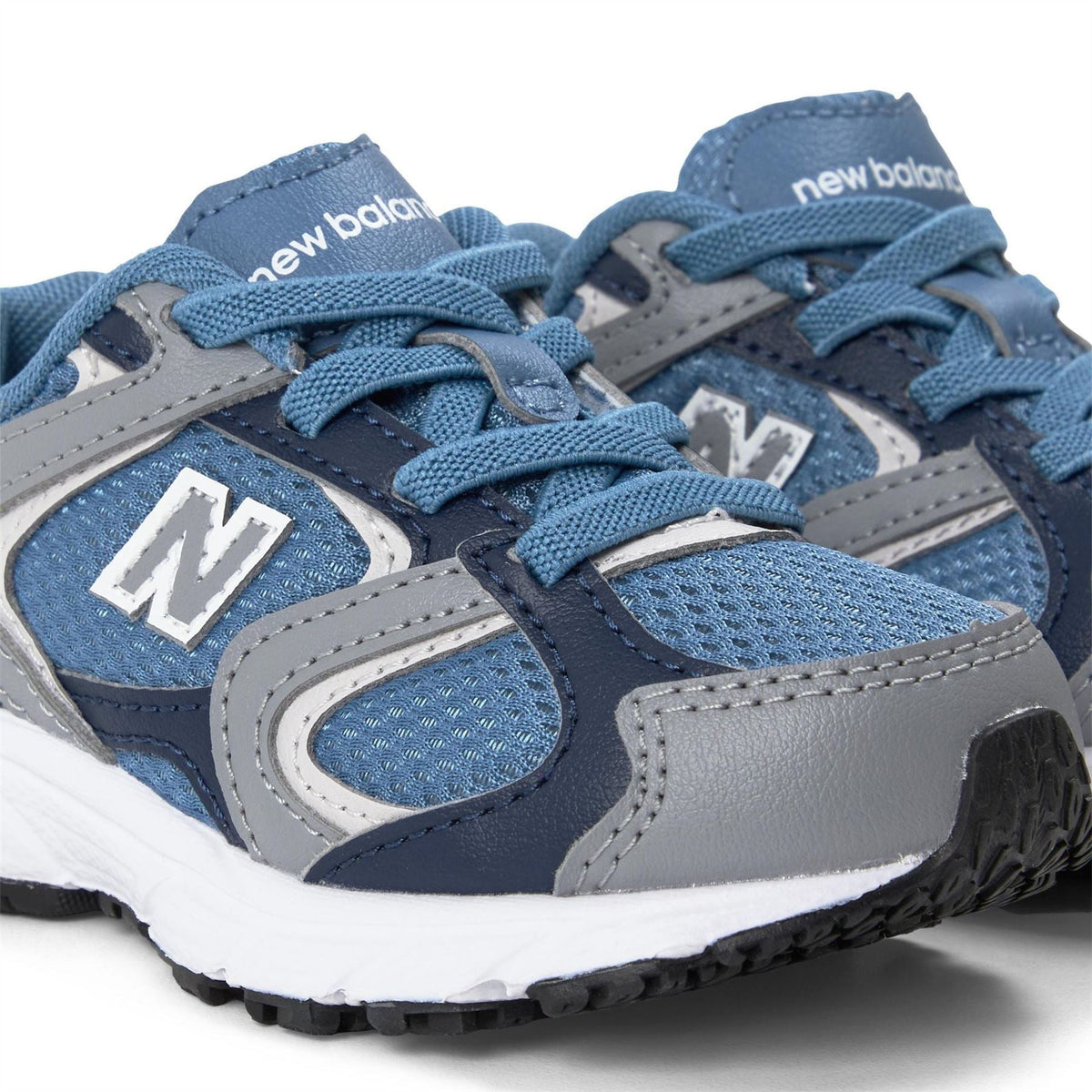 New Balance 408v1 Infant Lace-Up Textured Sneakers