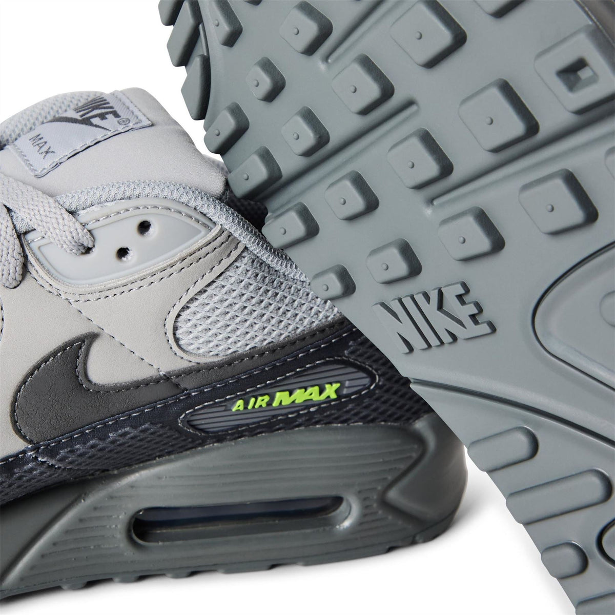 Nike AM90 PRM Low Top Lace-Up Sneakers