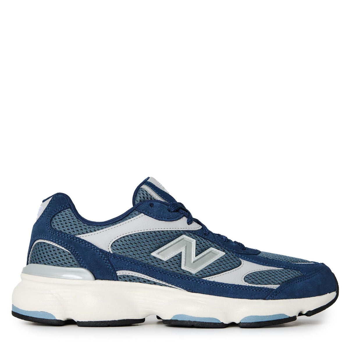New Balance 603 Textured Lace-Up Sneakers
