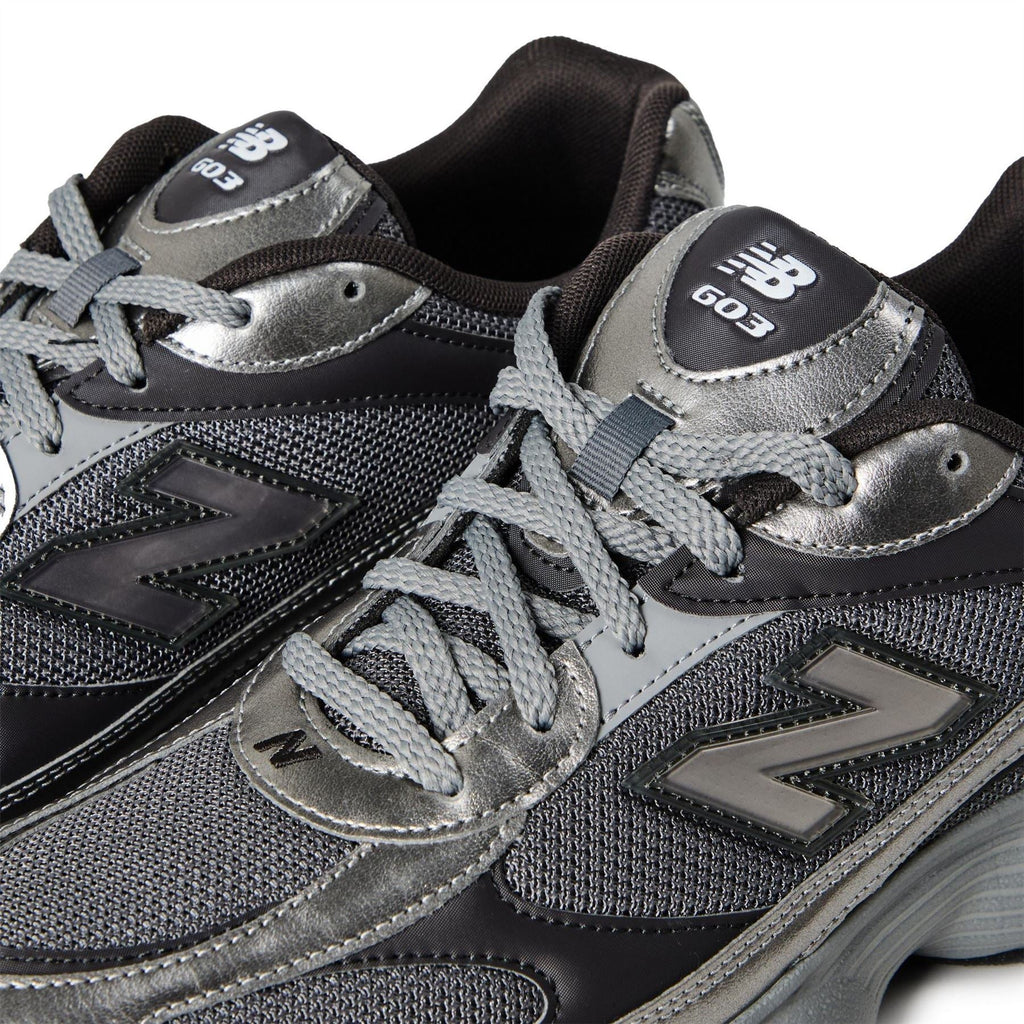 New Balance 603 Textured Lace-Up Sneakers