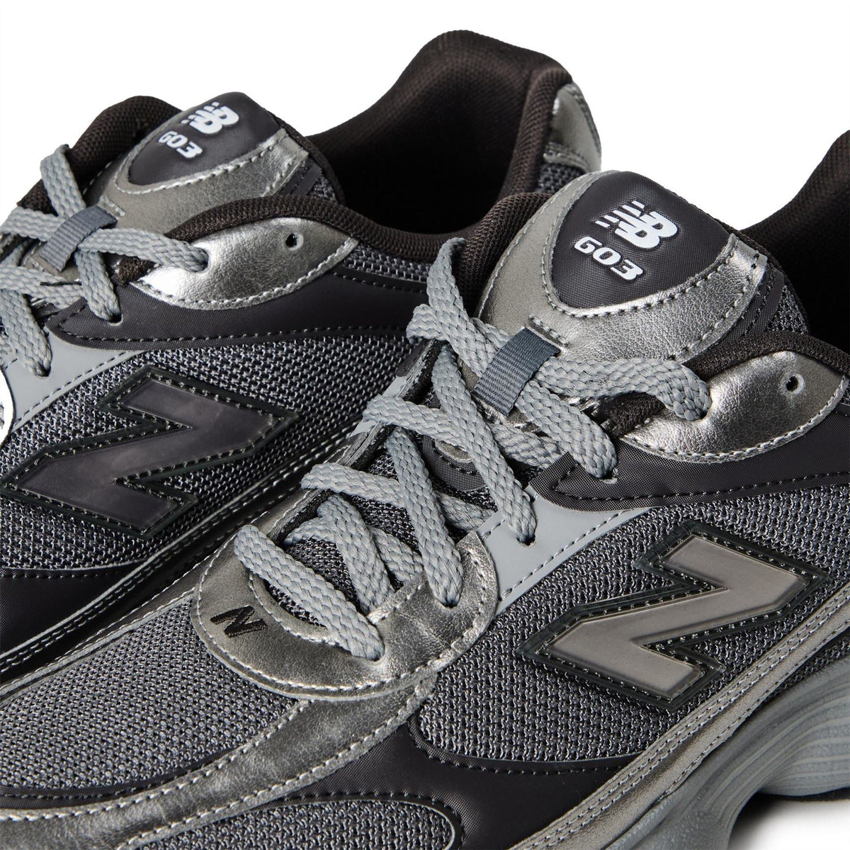 New Balance 603 Textured Lace-Up Sneakers