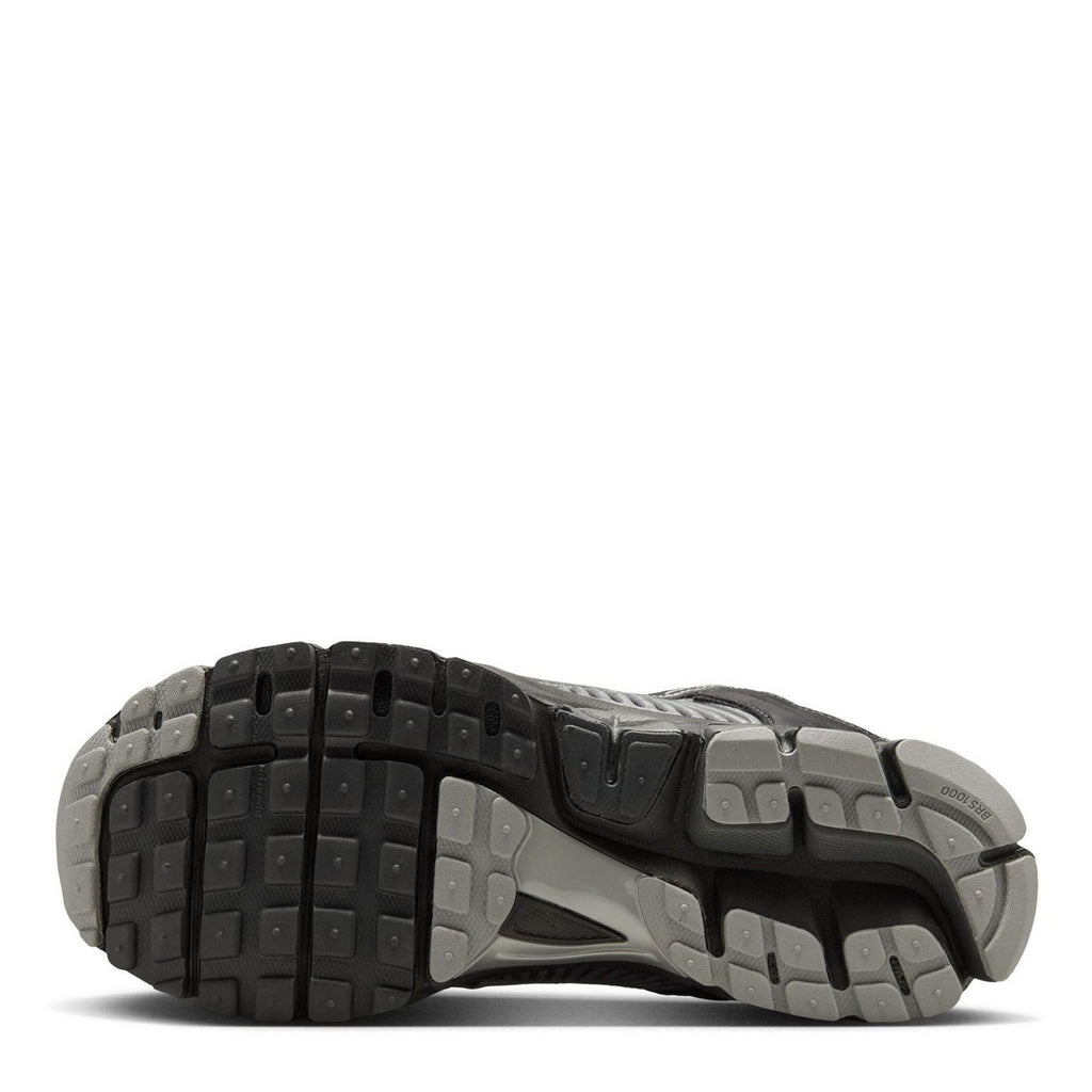 Nike Zoom Vomero 5 Trainers