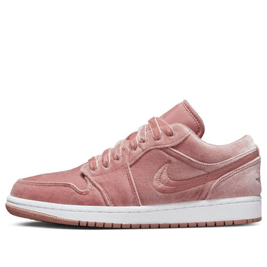 Air Jordan 1 Low SE